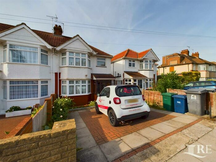 3 Bedroom Semi-Detached House To Rent In Woolmead Avenue, Hendon, London, NW9