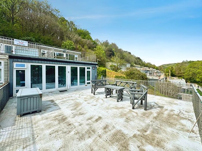 2 Bedroom Bungalow For Sale In Millendreath Holiday Village, Millendreath, Looe, Cornwall, PL13