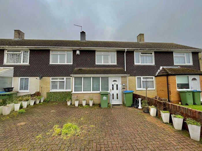 3 Bedroom Terraced House For Sale In Irving Road, Southampton, SO16