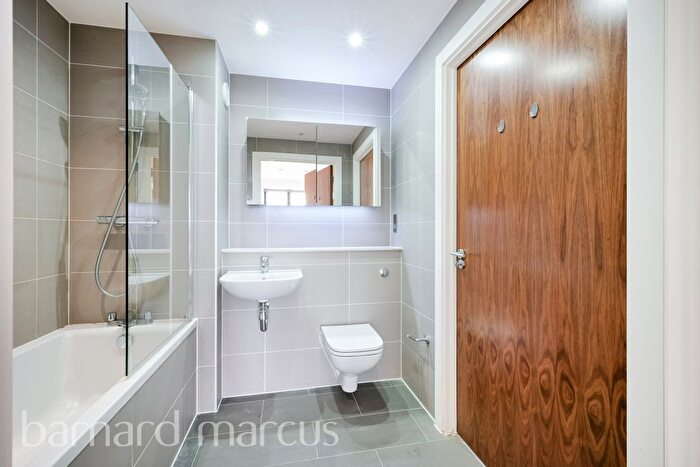 1 Bedroom Flat To Rent In Sutton Court Road, Sutton, SM1