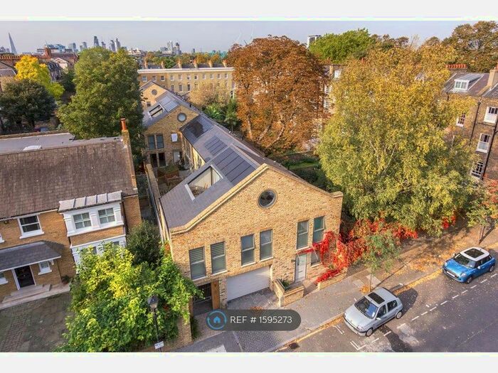 2 Bedroom Terraced House To Rent In Zachary Mews, London, E3