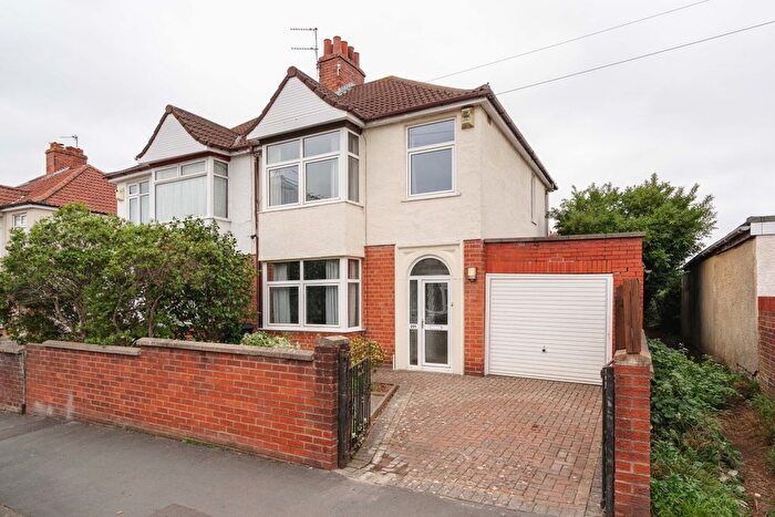 3 Bedroom Semi-detached House For Sale In Bloomfield Road, Brislington, Bristol, BS4