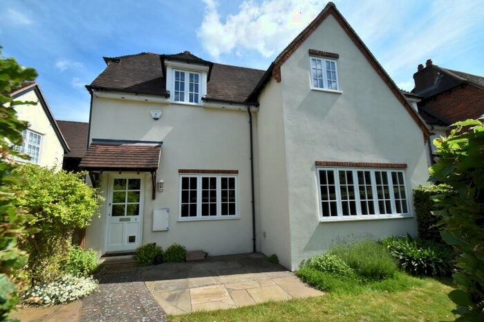 3 Bedroom Terraced House To Rent In Watermeadow, Chesham, Buckinghamshire, HP5