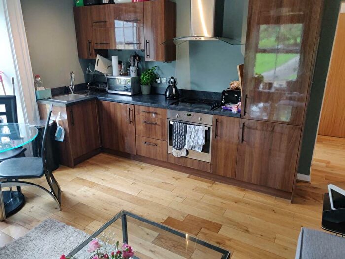 3 Bedroom House To Rent In Croft House, Burley Road, Leeds, LS4