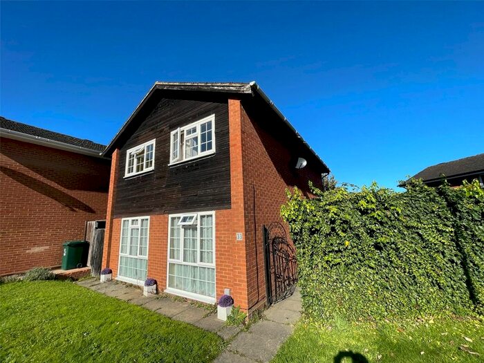 4 Bedroom Detached House To Rent In Lingfield Drive, Worth, Crawley, West Sussex, RH10