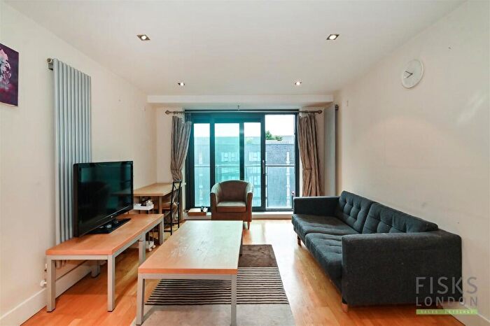 1 Bedroom Flat For Sale In Millharbour, London, E14
