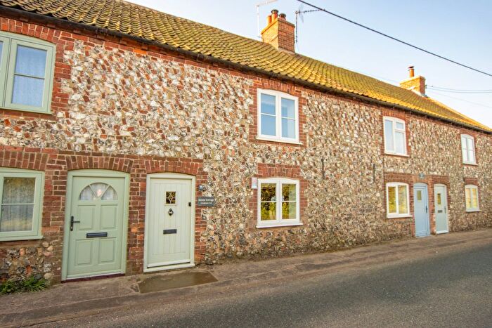 2 Bedroom Cottage For Sale In Gorleston Cottages, Titchwell, PE31