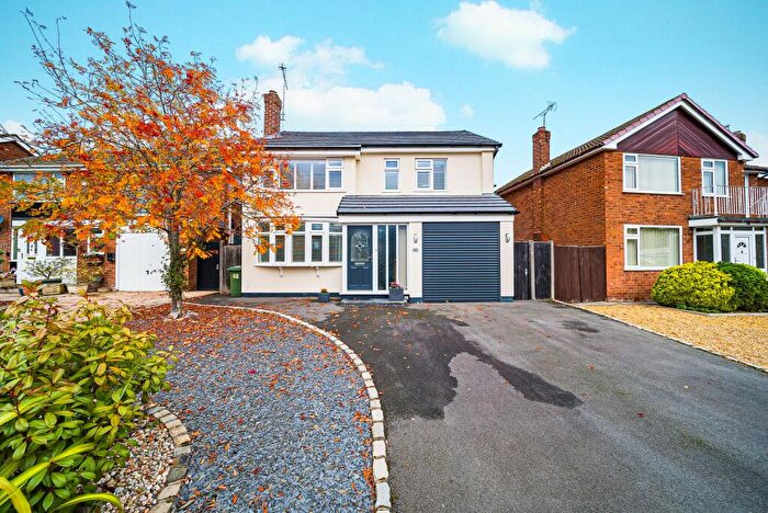 4 Bedroom Detached House For Sale In Sandown Crescent, Cuddington, CW8