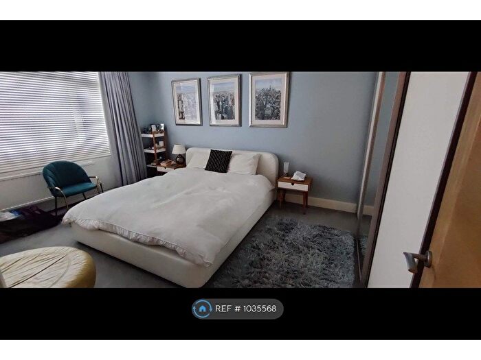 2 Bedroom Flat To Rent In London, London, NW3