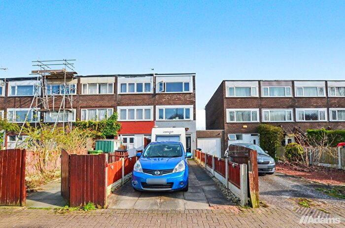 3 Bedroom Town House For Sale In Whitchurch Way, Runcorn, WA7