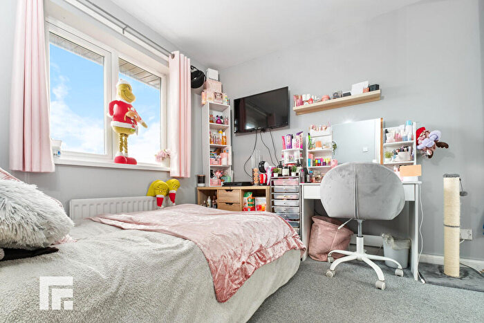 4 Bedroom Detached House For Sale In Timothy Rees Close, Danescourt, Cardiff, CF5