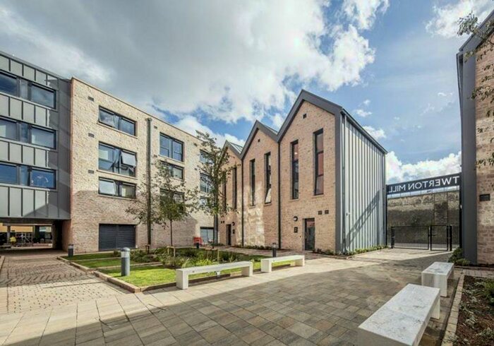 Studio To Rent In Lower Bristol Road, Bath, BA2