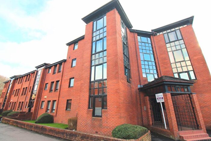 3 Bedroom Flat To Rent In Maryhill Road, Glasgow, G20