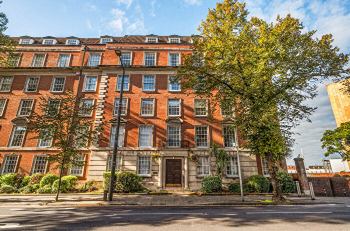 2 Bedroom Apartment For Sale In Westgate Street, City Centre, Cardiff, CF10
