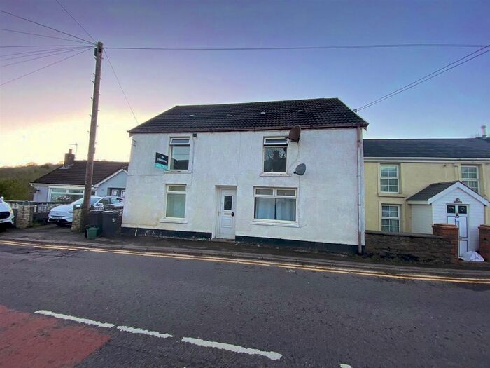 3 Bedroom End Of Terrace House For Sale In Commercial Road, Pontardawe, Swansea, SA8