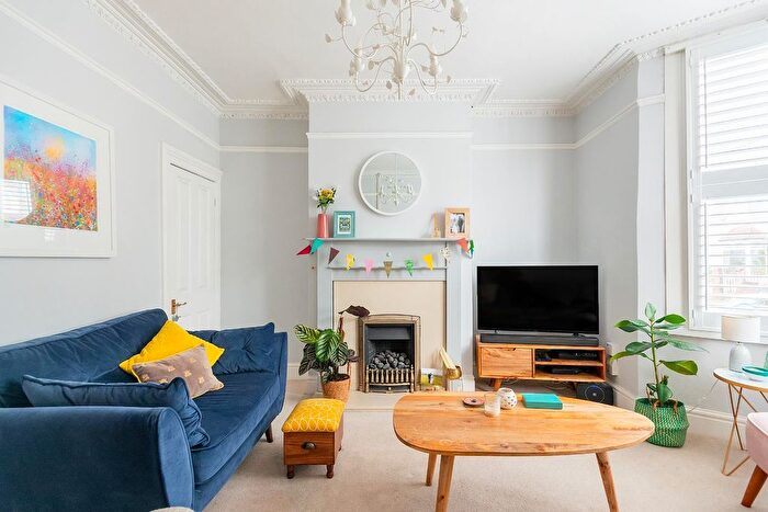 3 Bedroom Terraced House For Sale In Green Street, Totterdown, BS3