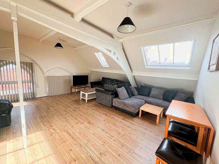 2 Bedroom Apartment To Rent In Holderness Road, Hull, HU9