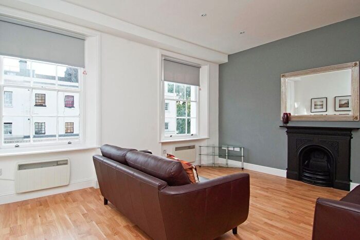 2 Bedroom Flat To Rent In Lupus Street, London, Uk, SW1V