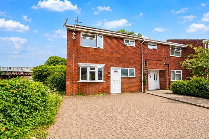 3 Bedroom End Of Terrace House For Sale In Janaway Gardens, Southampton, Hampshire, SO17