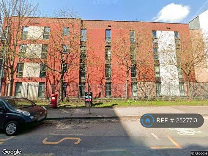 2 Bedroom Flat To Rent In Ordsall Lane, Salford, M5