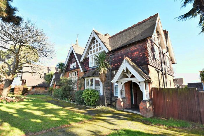 Studio For Sale In Upper Wickham Lane, Welling, DA16