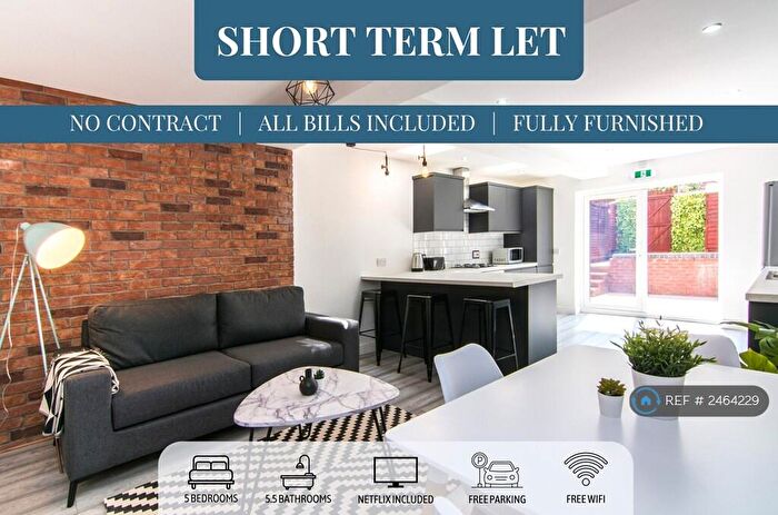 5 Bedroom Terraced House To Rent In Hollis Road, Coventry, CV3