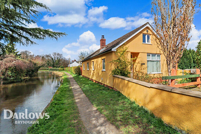 2 Bedroom Bungalow For Sale In Station Road, Abergavenny, NP7