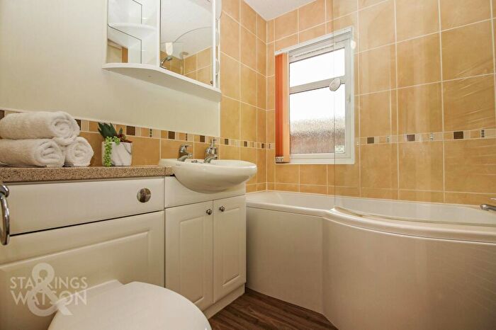 2 Bedroom Lodge For Sale In Staithe Road, Burgh St. Peter, Beccles, NR34