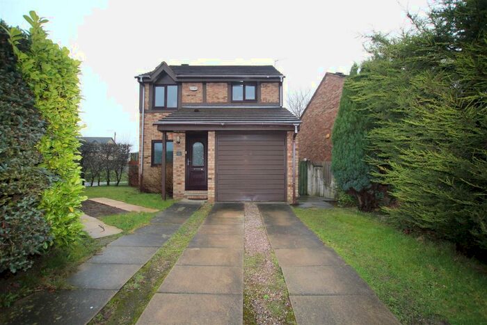 3 Bedroom Detached House To Rent In Meadowcroft Rise, Bradford, BD4