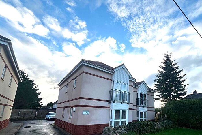 2 Bedroom Flat To Rent In Highridge Green, Bishopsworth, Bristol, BS13