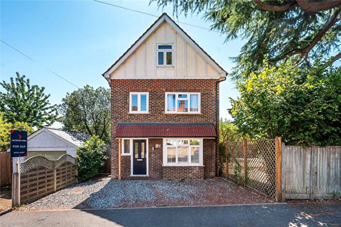 4 Bedroom Detached House For Sale In Evesham Road North, Reigate, Surrey, RH2