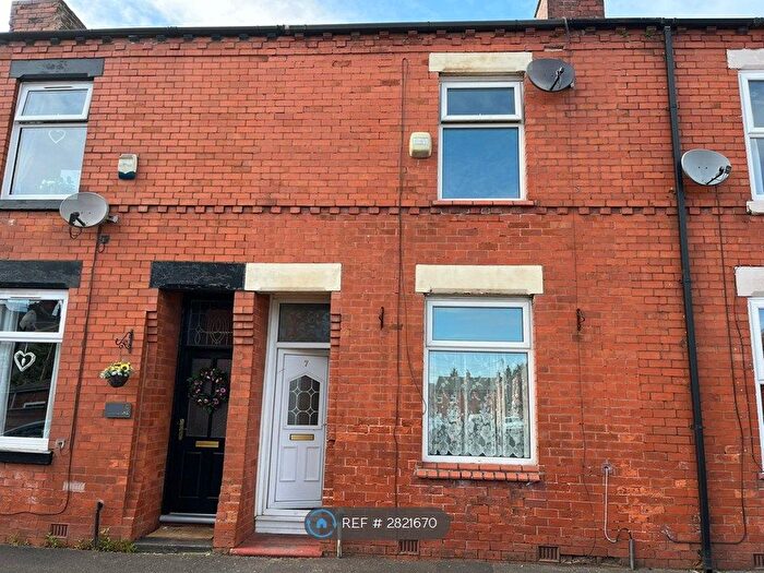 2 Bedroom Terraced House To Rent In Florence Street, Failsworth, Manchester, M35