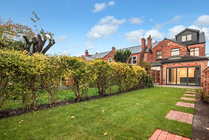 3 Bedroom Semi Detached House For Sale In Collington Street, Beeston, Nottingham, Nottinghamshire, NG9