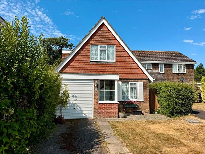 3 Bedroom Detached House For Sale In The Martells, Barton On Sea, Hampshire, BH25