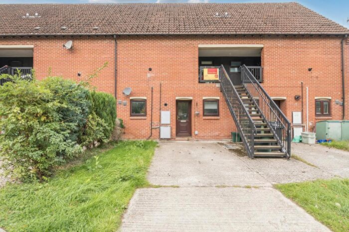 1 Bedroom Maisonette To Rent In Charlton Place, Newbury, RG14
