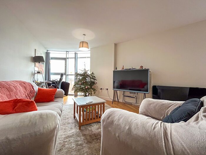 2 Bedroom Flat To Rent In Altolusso, City Centre, CF10