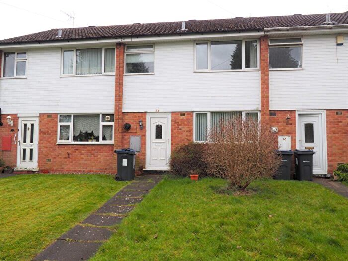 3 Bedroom Terraced House To Rent In Grosvenor Square, Hall Green, Birmingham, B28