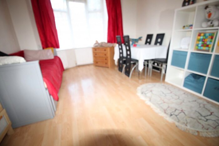 1 Bedroom Maisonette To Rent In Maybank Avenue, Sudbury, Wembley, HA0