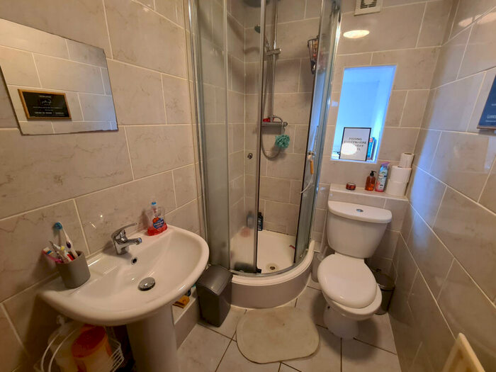 7 Bedroom House To Rent In Ebberston Terrace, Leeds, LS6