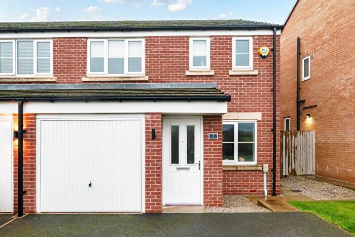 3 Bedroom Semi-Detached House To Rent In Haver Rise, Micklefield, Leeds, LS25