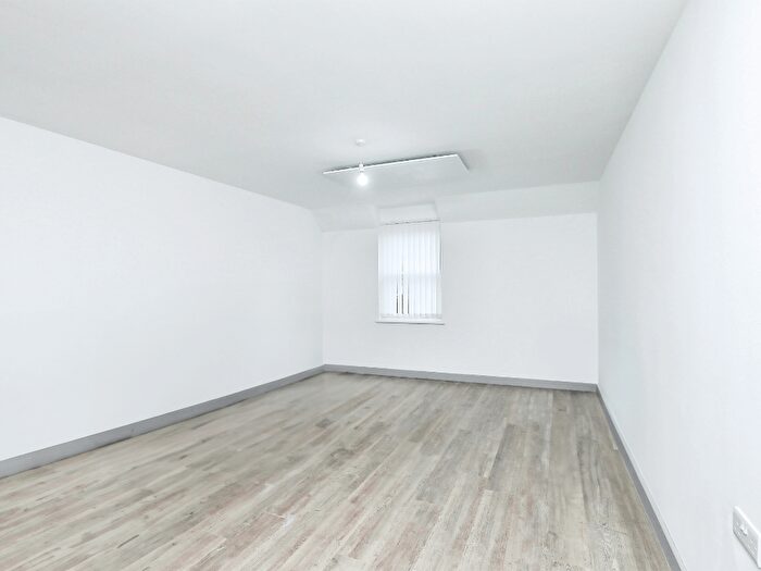 2 Bedroom Flat To Rent In Recorder, Road, Norwich, NR1