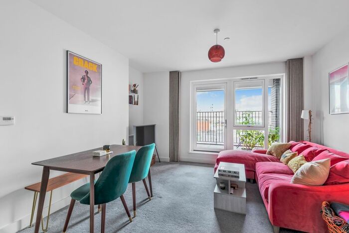 1 Bedroom Flat For Sale In Greenwich High Road, London, SE10