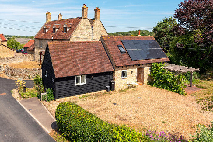 2 Bedroom Detached House For Sale In Spring Lane, Stagsden, Bedfordshire, MK43