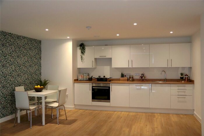 2 Bedroom Flat To Rent In The Plaza, Advent Way, Ancoats, Manchester, M4