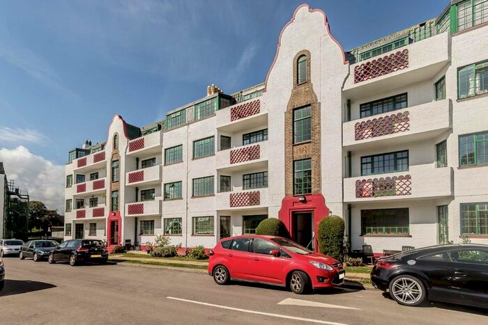 2 Bedroom Flat To Rent In Ealing Village, London, W5