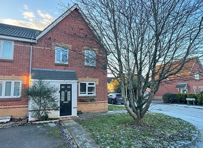 3 Bedroom End Terrace House For Sale In Taverners Road, Leicester, LE4