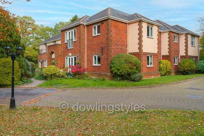 2 Bedroom Apartment To Rent In Tregarthen Place, Garlands Road, Leatherhead, Surrey, KT22