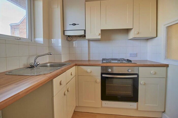1 Bedroom Flat To Rent In Malt Mill Bank, Barwell, Leicester, LE9