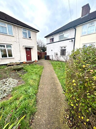 1 Bedroom Flat To Rent In Eleanor Gardens, Dagenham, RM8