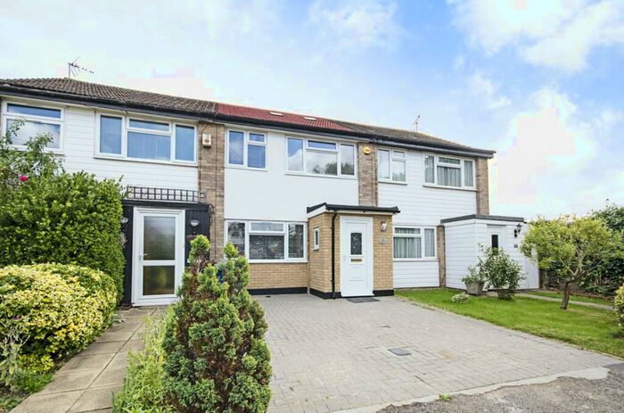 3 Bedroom House To Rent In Churchfield Close, Harrow, HA2